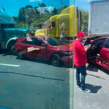 marsella accidente MÚLTIPLE ACCIDENTE DE TRÁNSITO INVOLUCRA TRES VEHÍCULOS CERCA DE CIUDAD MARSELLA