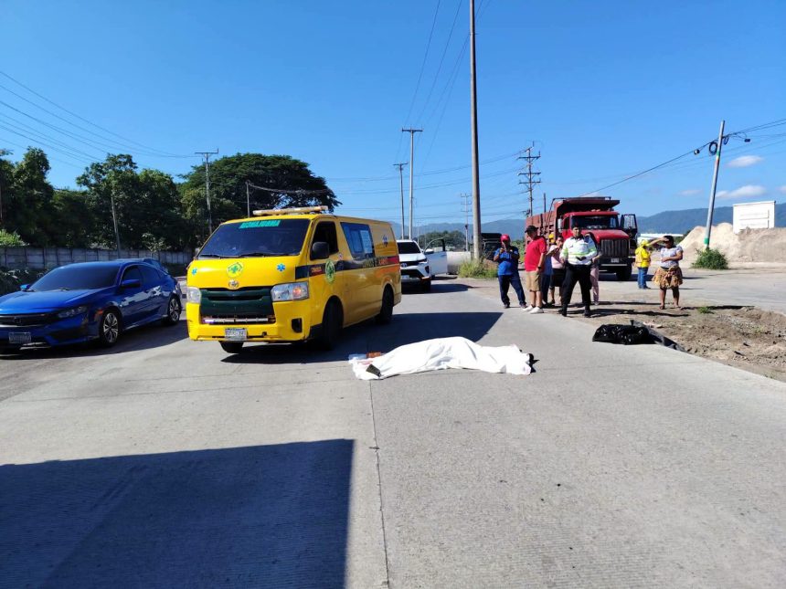 muerto 1 CICLISTA FALLECE TRAS SER ATROPELLADO POR UN BUS EN LA CARRETERA DE SAN SALVADOR HACIA SANTA ANA