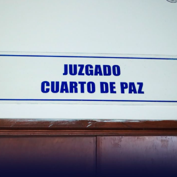 DECRETAN DETENCIÓN PROVISIONAL PARA HOMBRE ACUSADO DE AMENAZAR A DOS PERSONAS CON UN ARMA DE FUEGO EN SANTA ANA