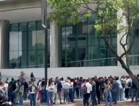 vene 1 SISMO DE MAGNITUD 3.9 SACUDE EL NORTE DE VENEZUELA Y PROVOCA EVACUACIONES PREVENTIVAS