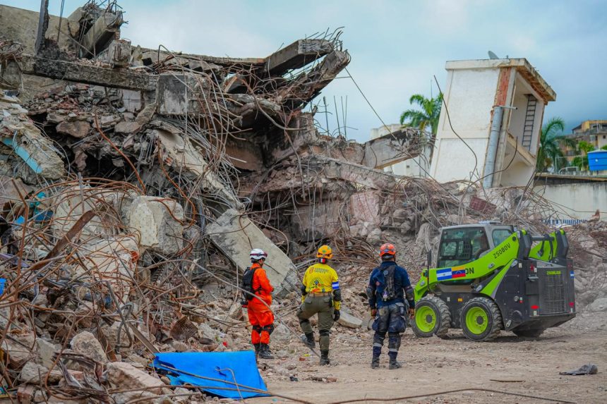 vene 23 AUMENTA A 3,535 LA CIFRA DE FALLECIDOS POR LOS TERREMOTOS EN VENEZUELA