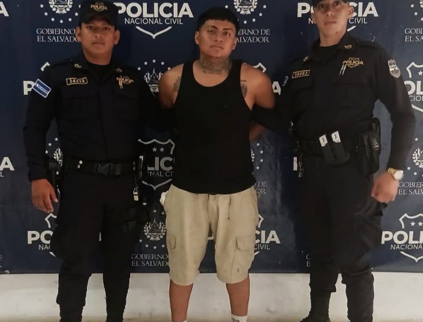 bolo 1 CONDUCTOR EBRIO CHOCA CONTRA VARIOS VEHÍCULOS ESTACIONADOS EN SAN MIGUEL