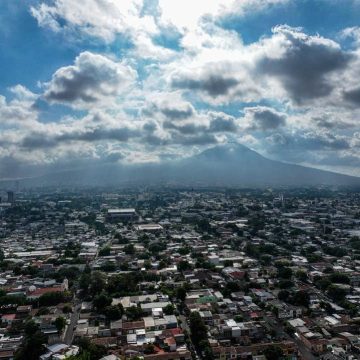 clima 23 PRONOSTICAN LLUVIAS Y TORMENTAS PARA LA TARDE Y NOCHE DE ESTE LUNES EN EL SALVADOR