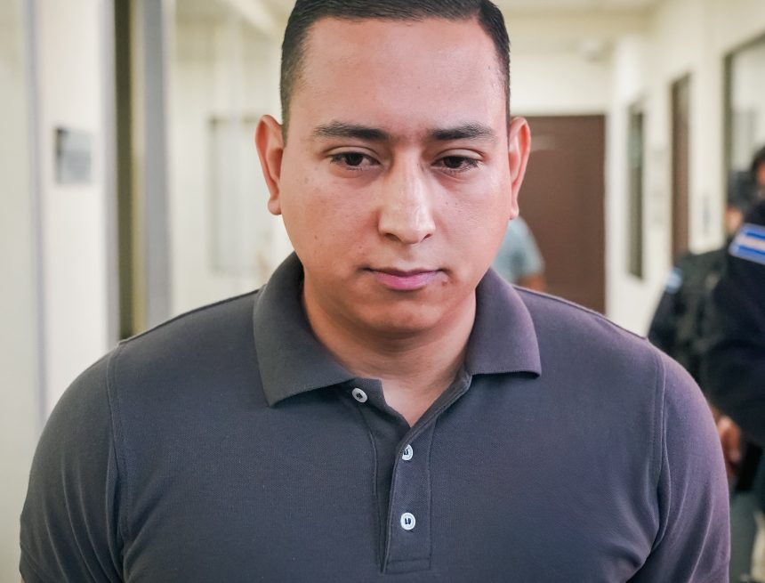 fiscal 1 DETIENEN A FISCAL AUXILIAR ACUSADO DE COHECHO ACTIVO