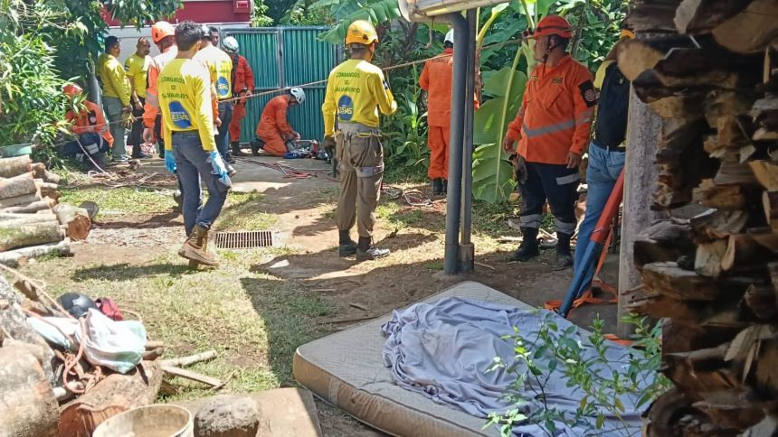 FINALIZAN LABORES DE RECUPERACIÓN DE PERSONA QUE MURIÓ AL CAER A UN POZO EN IZALCO