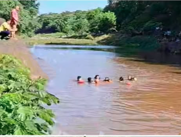TRAS MÁS DE CUATRO HORAS DE BÚSQUEDA, LOCALIZAN SIN VIDA A MENOR DE 12 AÑOS EN RÍO BANDERAS