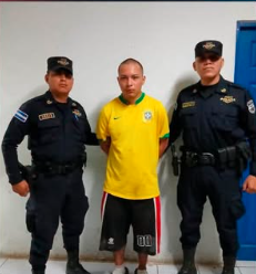 opico 1 PNC CAPTURA A HOMBRE ACUSADO DE ATACAR CON UN CORVO A DOS PERSONAS EN SAN JUAN OPICO