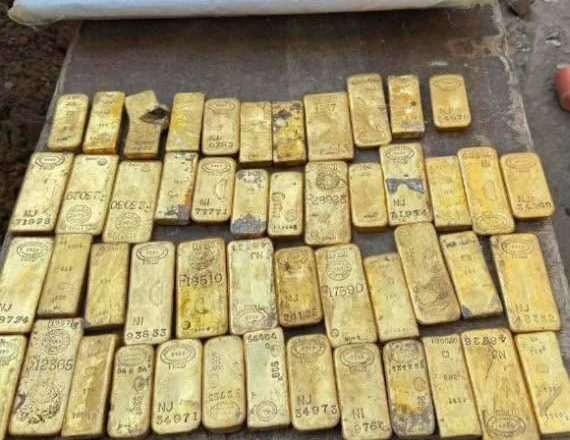 oro 1 OBREROS ENCUENTRAN TESORO DE $10.4 MILLONES EN BÉLGICA: ¿QUIÉN SE QUEDARÁ CON EL ORO?