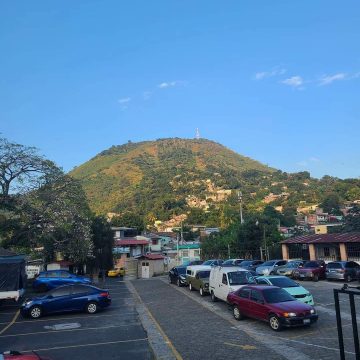 ¿RETUMBOS EN SAN SALVADOR? AUTORIDADES AÚN NO CONFIRMAN EL ORIGEN DE LOS RUIDOS