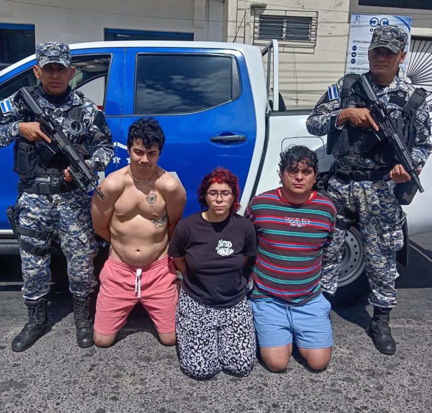 santa 1 CAPTURAN A TRES PERSONAS TRAS REPORTE DE DISPAROS Y HALLAZGO DE DROGA EN SANTA TECLA