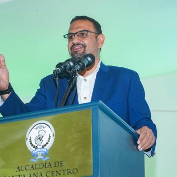 alcalde 1 GUSTAVO ACEVEDO PARTICIPA EN ENCUENTRO DE LA FAMILIA JOSEFINA EN SANTA ANA