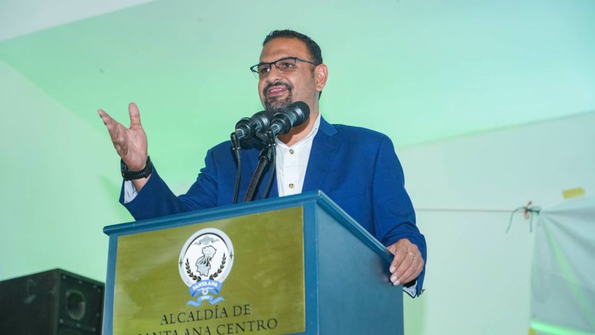 alcalde 1 GUSTAVO ACEVEDO PARTICIPA EN ENCUENTRO DE LA FAMILIA JOSEFINA EN SANTA ANA