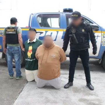 CAPTURAN A DOS HOMBRES CON NUEVE ARMAS, DROGA Y 944 MUNICIONES EN VILLA CANALES