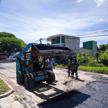 gus 1 ALCALDÍA DE SANTA ANA CENTRO AVANZA CON TRABAJOS DE MEJORA VIAL