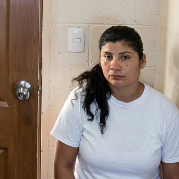 CONDENARON A 18 AÑOS DE PRISIÓN A MUJER SEÑALADA DE ORDENAR EL HOMICIDIO DE UN VENDEDOR EN APOPA