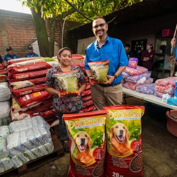 mes 01 ALCALDÍA DE SANTA ANA CENTRO ENTREGA DONATIVO A REFUGIO ORGULLO MESTIZO Y ANUNCIA PROPUESTA PARA NUEVO ALBERGUE