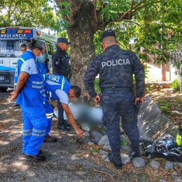 MOTOCICLISTA FALLECE TRAS PERCANCE VIAL EN LA CARRETERA PANAMERICANA EN SAN MIGUEL