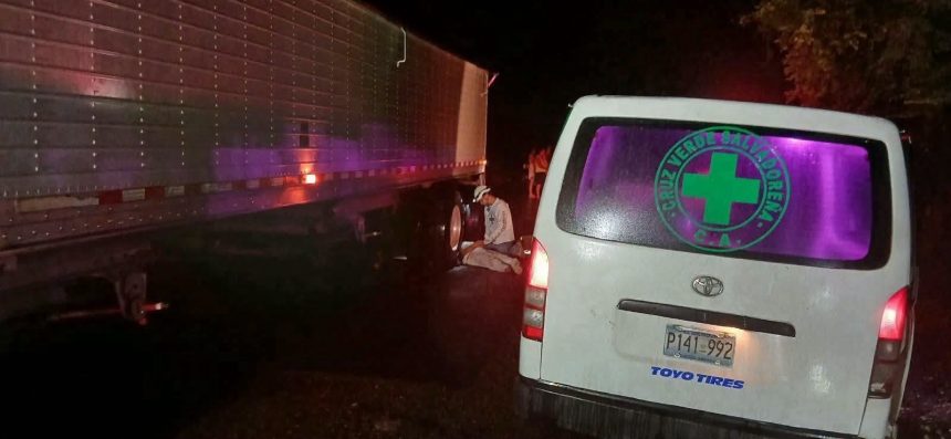 rastra HOMBRE FALLECE EN ACCIDENTE DE TRÁNSITO EN CARRETERA A NUEVA CONCEPCIÓN