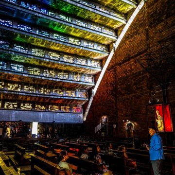 SUSPENDEN VISITAS TURÍSTICAS HASTA NUEVO AVISO EN LA IGLESIA EL ROSARIO EN EL CENTRO HISTORICO DE SAN SALVADOR