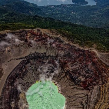 volcan EL SALVADOR REGISTRA 37 % DE CRECIMIENTO EN LLEGADA DE TURISTAS INTERNACIONALES, SEGÚN ONU TURISMO