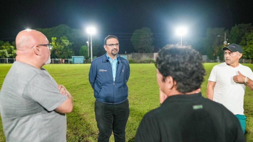 ALCALDÍA DE SANTA ANA CENTRO AVANZA EN LA ILUMINACIÓN DE CANCHA DEL REPARTO IVU LOS 44