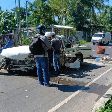 11 SEIS MENORES ENTRE LOS OCHO LESIONADOS EN ACCIDENTE ENTRE PICK UP Y RASTRA EN ILOBASCO
