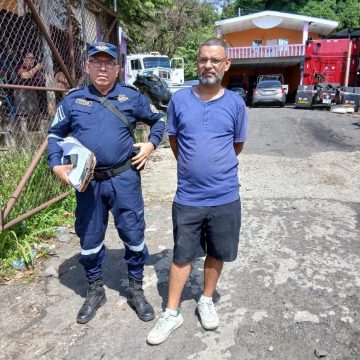 RASTRA 1 ARRESTARON AL CONDUCTOR DE UN CABEZAL TRAS OCASIONAR UN ACCIDENTE DE TRANSITO EN ZACATECOLUCA
