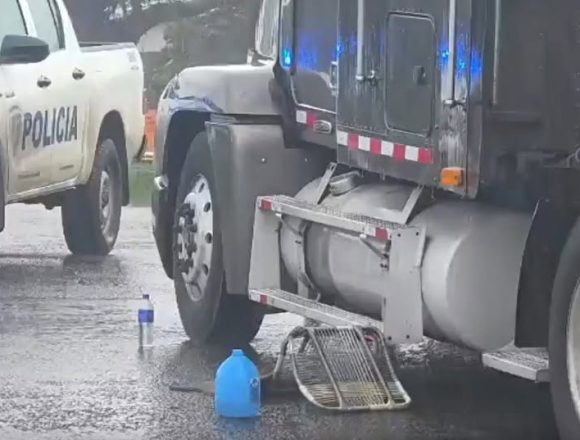 TRAILER 01 CONDUCTOR DE TRÁILER SALVADOREÑO RESULTA HERIDO DE BALA TRAS DISCUSIÓN EN CARRETERA DE COSTA RICA