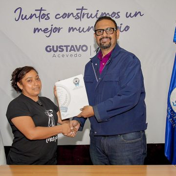 gus 1 ALCALDÍA DE SANTA ANA CENTRO FIRMA CONVENIO PARA CONSTRUIR NUEVO ALBERGUE PARA 360 PERROS