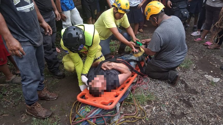honbre RESCATAN A HOMBRE ARRASTRADO POR CRECIDA DEL RÍO CENIZA EN IZALCO