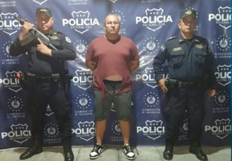 loco 1 CAPTURAN A HOMBRE SEÑALADO DE AGREDIR A OTRO EN APOPA