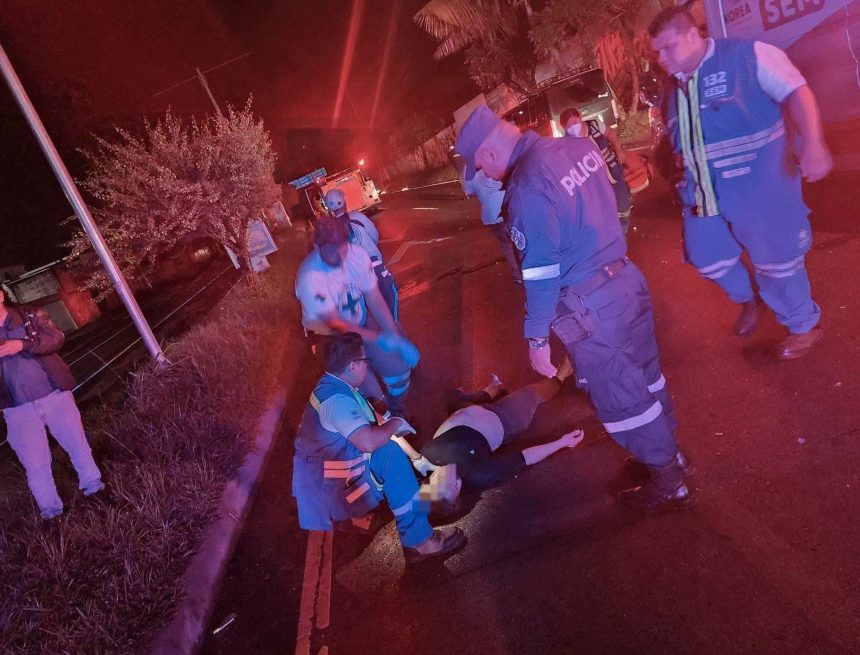 muerto 1 DOS PERSONAS FALLECEN EN ACCIDENTE ENTRE MOTOCICLETA Y MICROBUS EN MEJICANOS