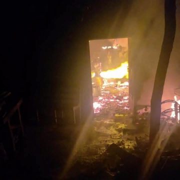 INCENDIO DEJA UN MENOR FALLECIDO Y CINCO PERSONAS LESIONADAS EN CIUDAD BARRIOS