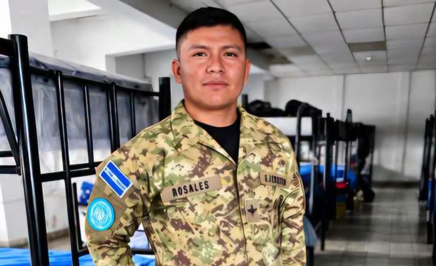 SOLDADO SALVADOREÑO DESAPARECIDO EN HAITÍ ALCANZÓ A ALERTAR A SU FAMILIA DURANTE EL ATAQUE