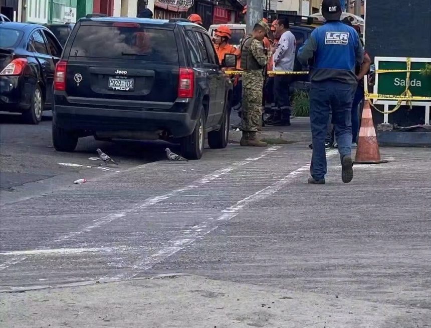 vendedora ADULTA MAYOR QUE VENDÍA PLÁTANOS FALLECE TRAS EMERGENCIA DE SALUD EN EL CENTRO DE SANTA ANA