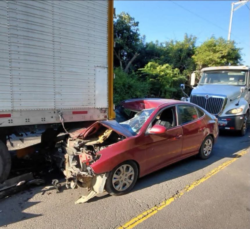 DOS PERSONAS RESULTAN LESIONADAS EN ACCIDENTE DE TRÁNSITO EN EL ZONTE